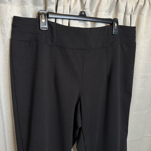 Classic Black Straight-Leg Pull on Trousers by Cato Size 18/20W - Picture 1 of 13